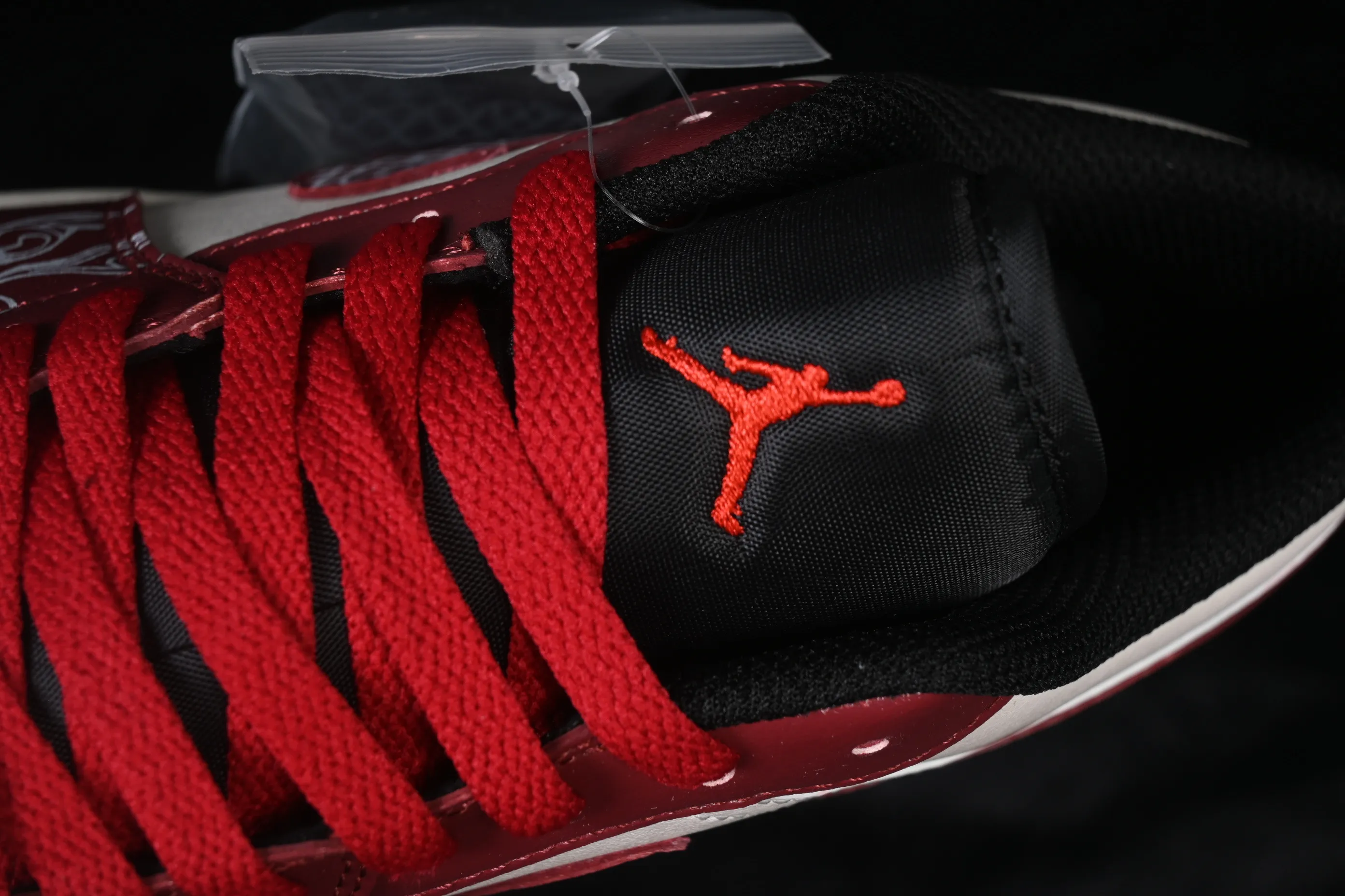All Categories Air Jordan Jordan Series Basketball Shoes Air Jordan 1 Low Air Jordan 1 Low AJ1 Joe 1 Year of the Horse Limited Low-State Cultural Casual Shoes 553558-040